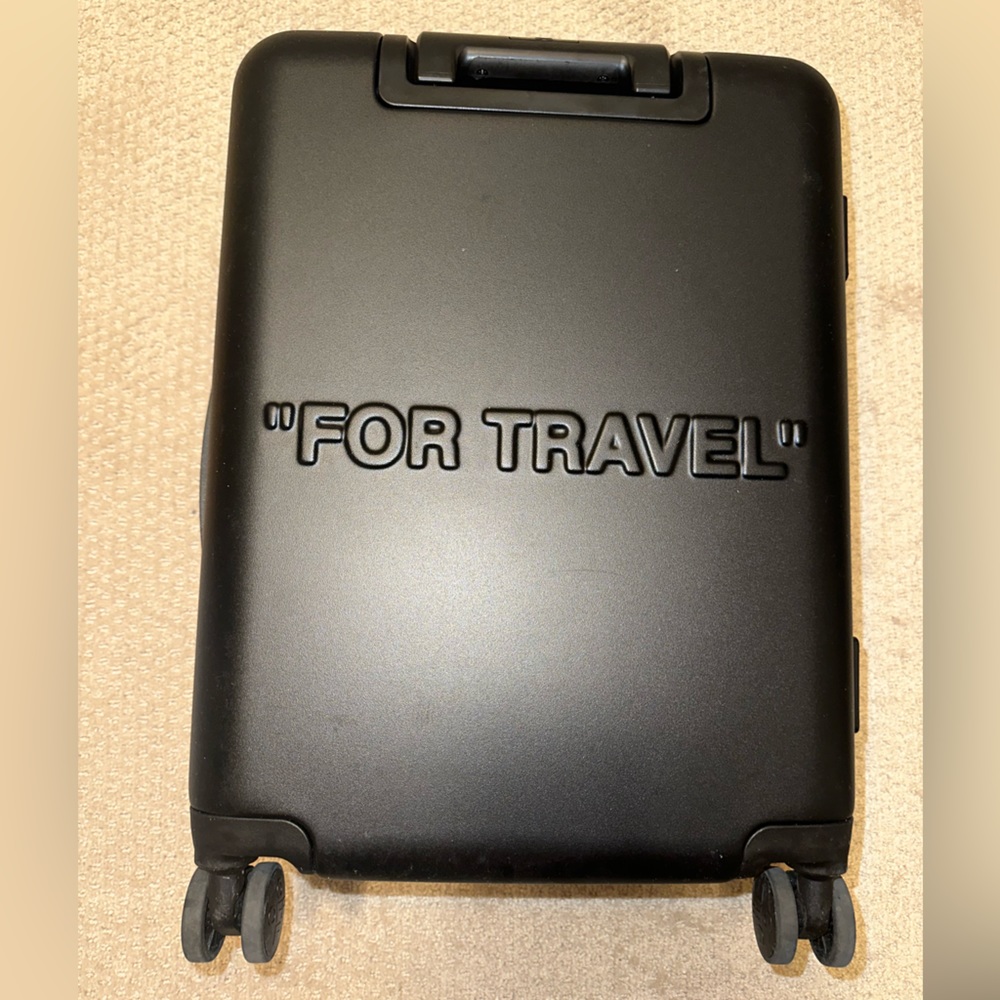 OFF-WHITE Quote Luggage - 100% Authentic
